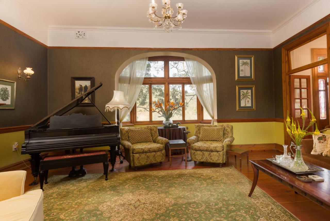 Umtentweni Royston Hall Historical Guesthouse מראה חיצוני תמונה