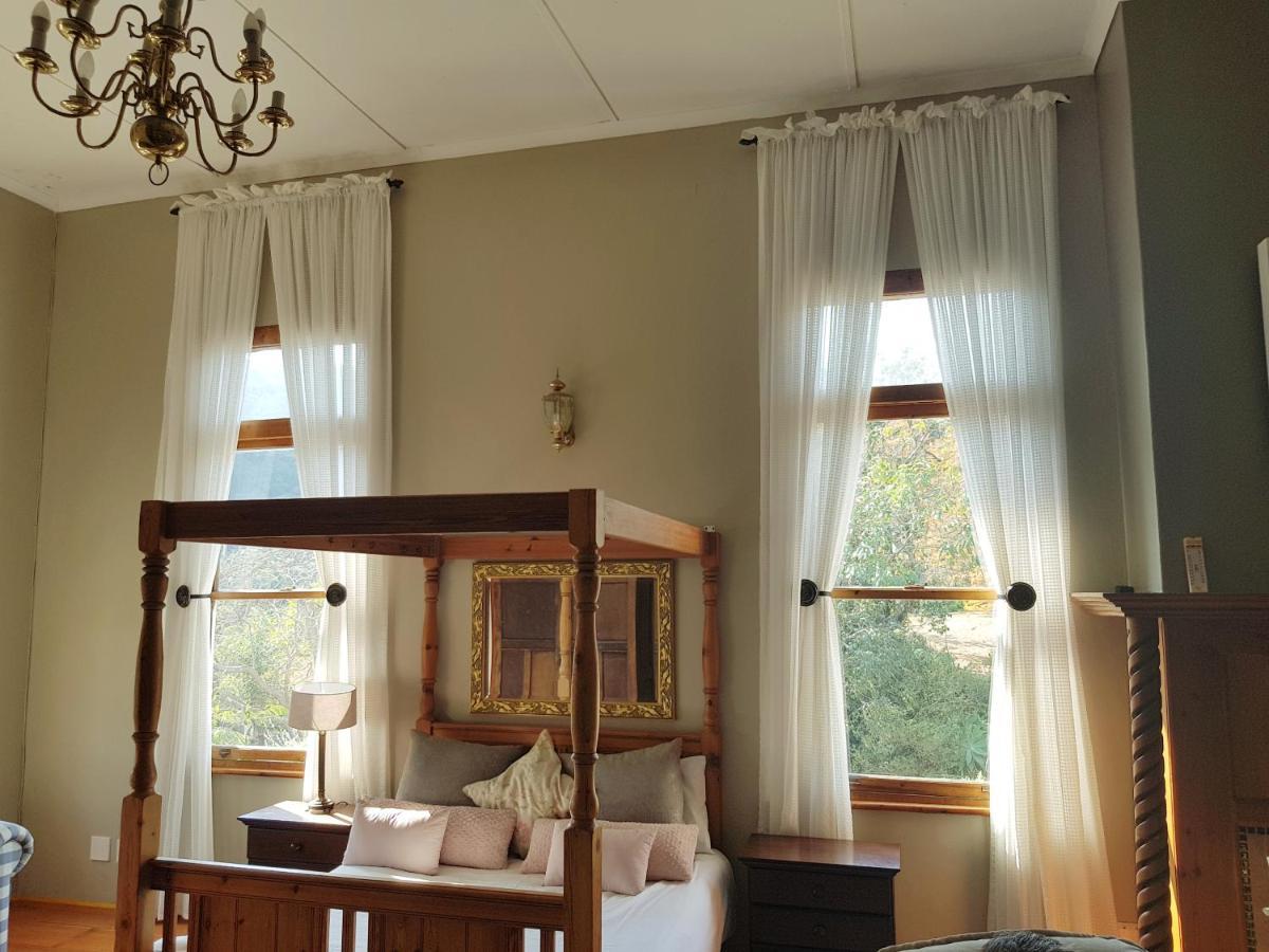 Umtentweni Royston Hall Historical Guesthouse מראה חיצוני תמונה