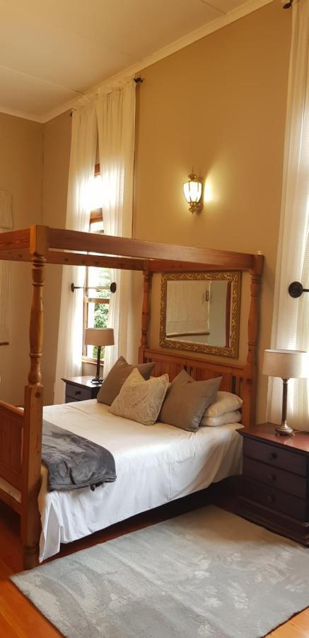 Umtentweni Royston Hall Historical Guesthouse מראה חיצוני תמונה