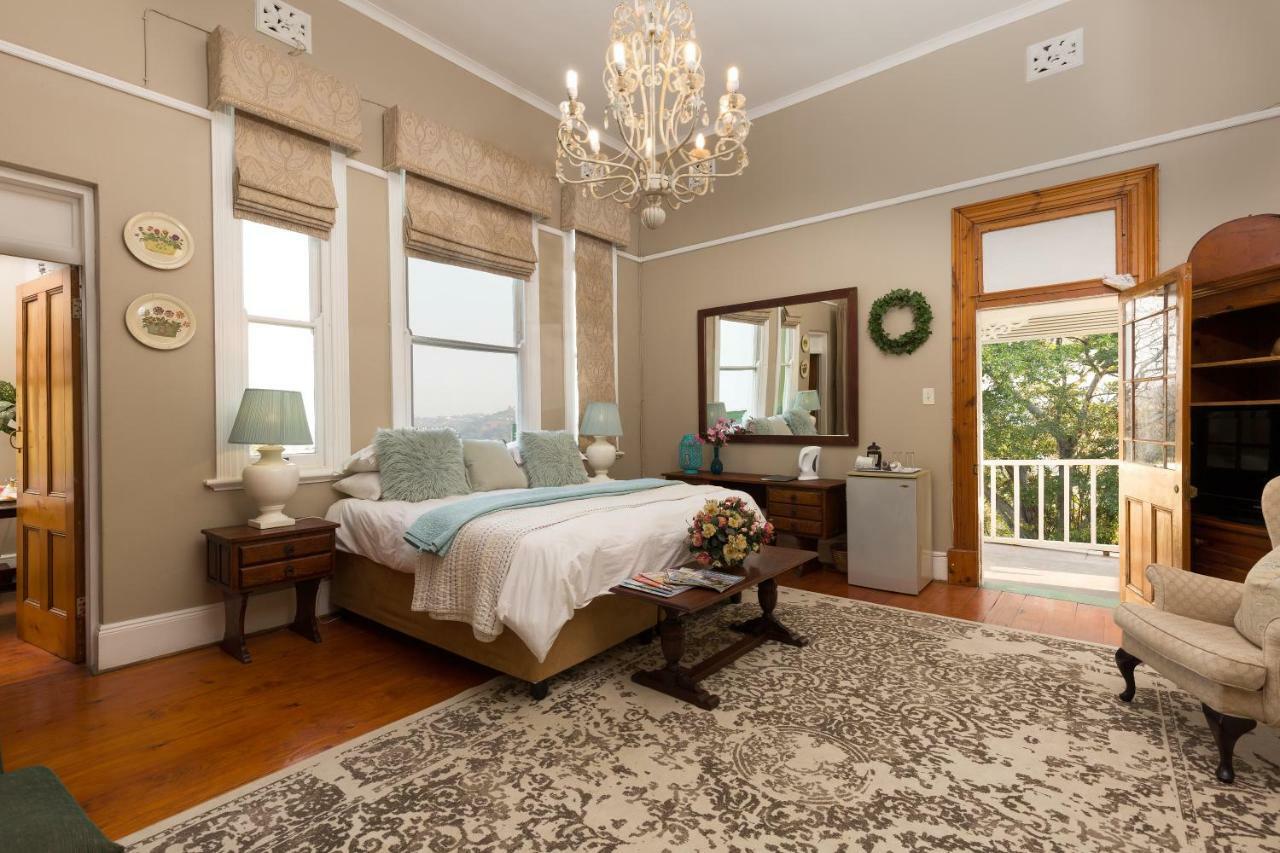Umtentweni Royston Hall Historical Guesthouse מראה חיצוני תמונה